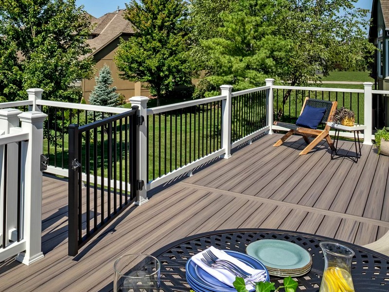 Low Maintenance Composite Railing