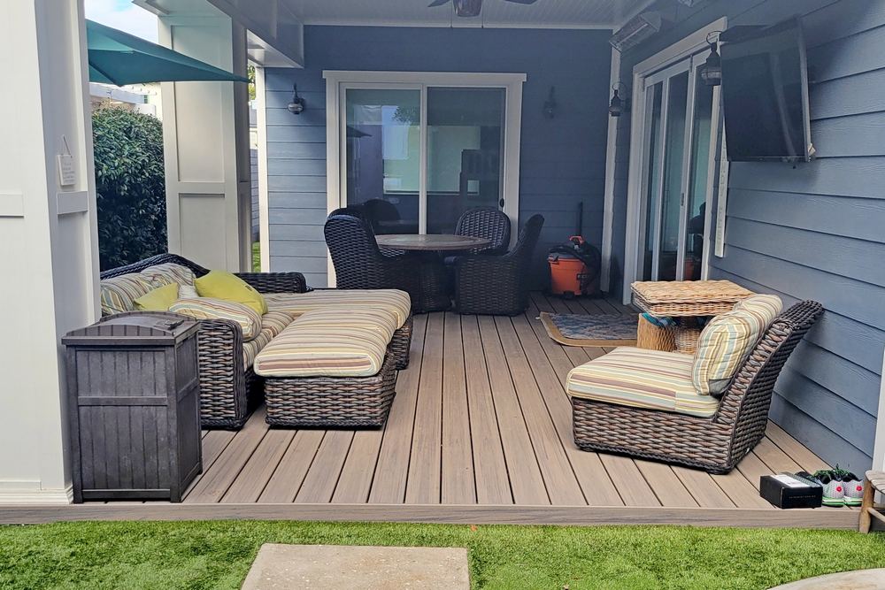 Why Composite Decking Is a Popular Choice for Modern Homes