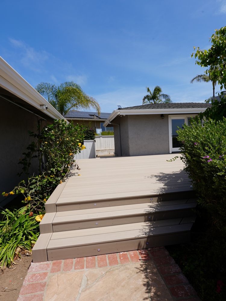 Custom Multi-Level TimberTech Deck Installation in La Jolla, CA (17)