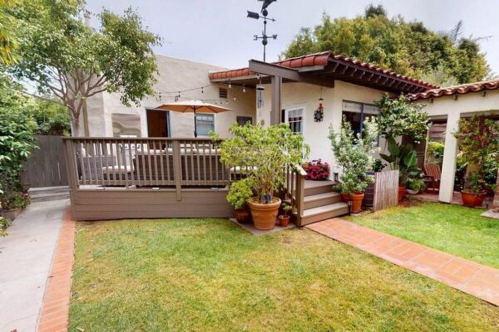 How Deck Railings Can Complete Your Outdoor Deck Design